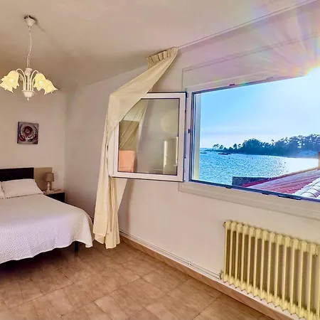 Apartamento Paseo Maritimo-A Illa De Arousa Esterno foto